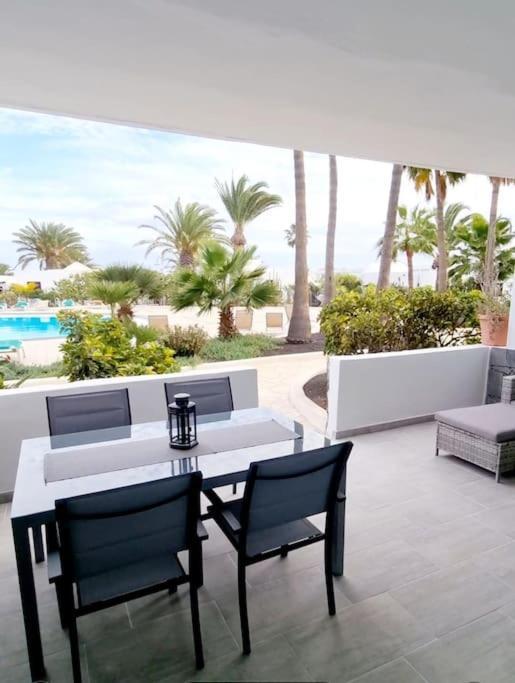 Apartament Playa Bastian First Line Of The Sea Costa Teguise Zewnętrze zdjęcie